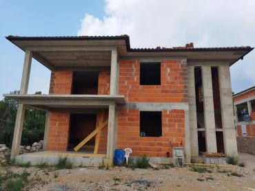 VRBNIK OKOLICA - ROH BAU KUĆA