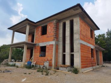 VRBNIK OKOLICA - ROH BAU KUĆA
