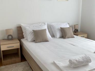 Stanovanje Dol, Stari Grad, 80m2
