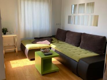 Stanovanje Dol, Stari Grad, 80m2