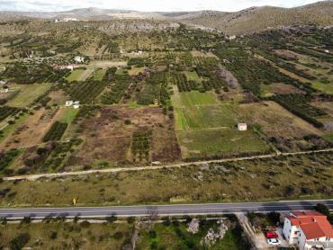 Zemljišče Donje Polje, Šibenik - Okolica, 1.962m2