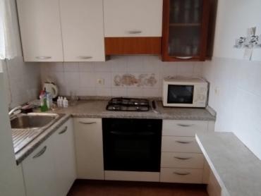 APARTMAN OKOLICA GRADA KRKA - VISOKO PRIZEMLJE