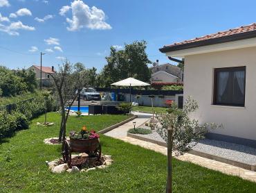 Prekrasna prizemnica nedaleko od Poreča