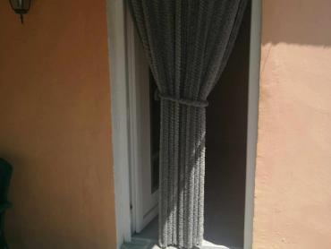 Prodaje se kuća, Ljubački stanovi