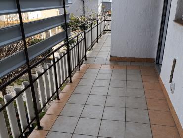 DVOJNA KUĆA U VRSIMA SAMO 350 METARA OD MORA