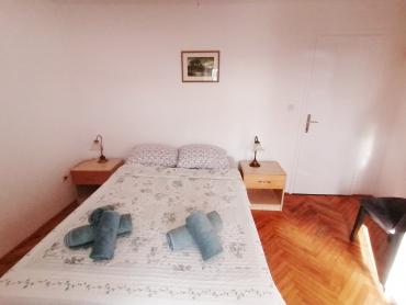 UNIJE, DIO KUĆE ZA INVESTICIJU ILI ODMOR