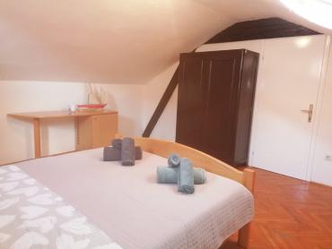 UNIJE, DIO KUĆE ZA INVESTICIJU ILI ODMOR
