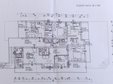 APARTMANSKA KUĆA U BLIZINI MORA I PLAŽE - SUKOŠAN