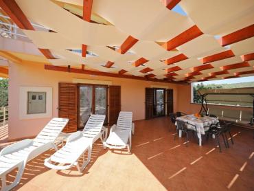 APARTMANSKA KUĆA U BLIZINI MORA I PLAŽE - SUKOŠAN