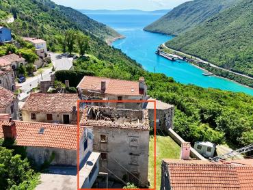 PRILIKA!!!! RIJETKOST U PONUDI!!! SAMOSTOJEĆA KUĆA SA POGLEDOM NA MORE U STAROGRADSKOJ JEZGRI