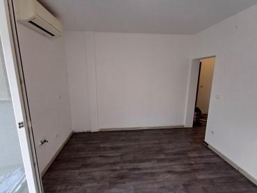 Sniženo! Stan na 200 metara od plaže!