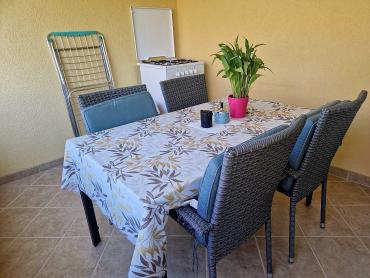 APARTMAN U CENTRU MAKARSKE