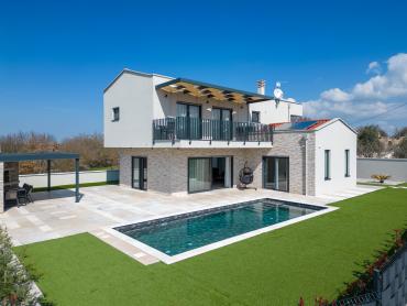 MODERNA VILA SA BAZENOM, ISTRA - SVETI LOVREČ