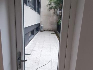 Locale commerciale Maksimir, 449m2