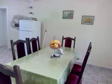 Casa per 4 persone, affitto a lungo termine in una posizione tranquilla!