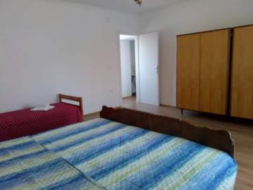 Casa per 4 persone, affitto a lungo termine in una posizione tranquilla!
