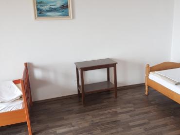 Klenovica kuća za najam radnika
