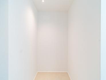 Luksuzni penthouse s privatnom prostranom krovnom terasom i prekrasnim pogledom na more, Barbat.