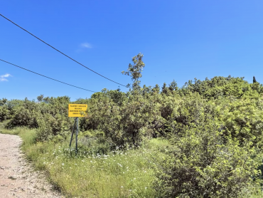 Zemljište 1098m2 uz JADRANSKU MAGISTRALU