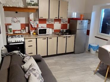 Kuća sa 3 apartmana u centru Rovinja!