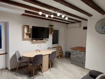 Kuća sa 3 apartmana u centru Rovinja!