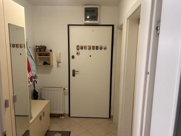 Stan Rešetari  2S+Db 87 m2