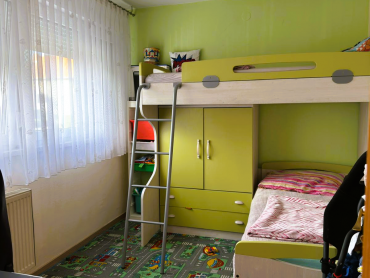Stan od 65 m2 na Banfici na odličnoj lokaciji