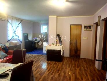 Prodaja kuće, Velika Gorica - okolica, 157m2, parcela 852m2