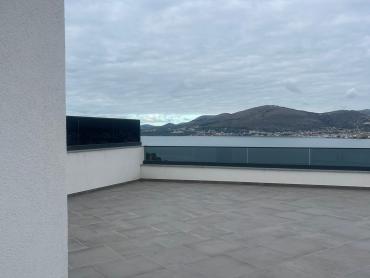 Luksuzni penthouse u novogradnji- Čiovo 