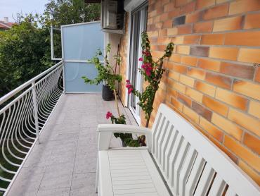 Prekrasan apartman blizu mors