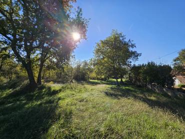 Građevinsko poljoprivredna parcela 1km od mora i golf terena