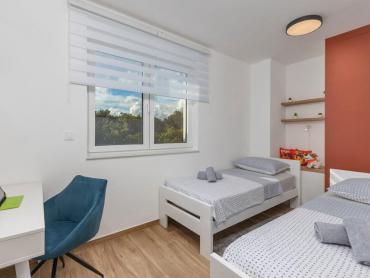 ŠIBENIK/DUBRAVA- 2 LUKSUZNE VILLE - ODLIČNA INVESTICIJA