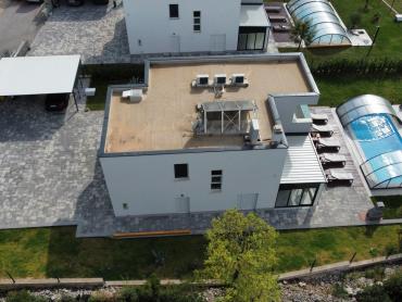 ŠIBENIK/DUBRAVA- 2 LUKSUZNE VILLE - ODLIČNA INVESTICIJA