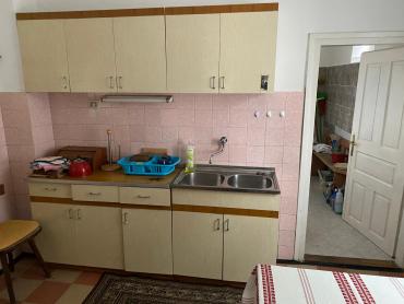 KUĆA S POTENCIJALOM - UREDITE SVOJ NOVI DOM