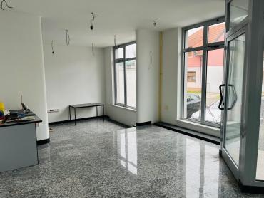 PRODAJA  POSLOVNO STAMBENE ZGRADE,VARAŽDIN!