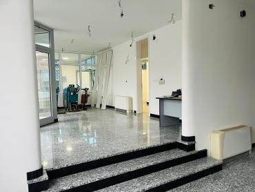 PRODAJA  POSLOVNO STAMBENE ZGRADE,VARAŽDIN!