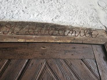 Neopisivno savršeno zemljište sa Kurijom