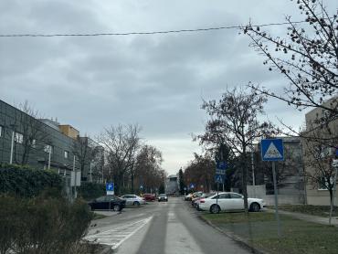 HOTO VILE TROSOBAN STAN SA GARAŽOM 