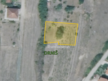 Građevinsko zemljište u Drnišu