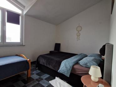Šarmantan apartman uz obalu u Štinjanu