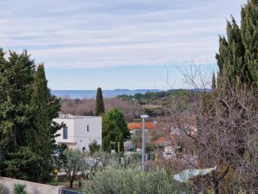 Šarmantan apartman uz obalu u Štinjanu