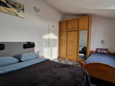 Šarmantan apartman uz obalu u Štinjanu