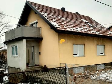 Odlična kuća u centru Ogulina
