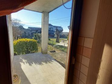 Kuća s više stanova i potencijalom za proširenje, Umag okolica