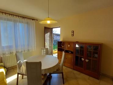 Kuća s više stanova i potencijalom za proširenje, Umag okolica
