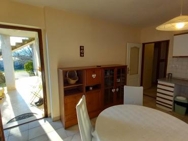 Kuća s više stanova i potencijalom za proširenje, Umag okolica