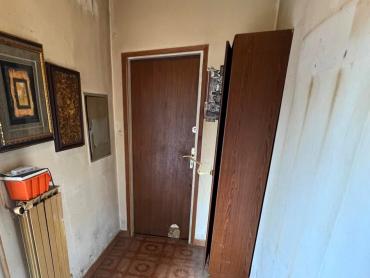 Prilika, kuća velike kvadrature za adaptaciju