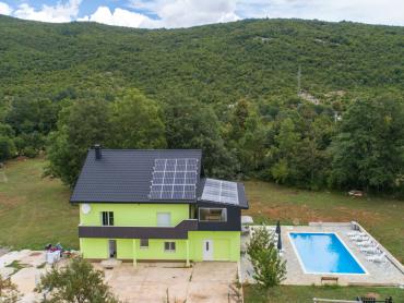 ŠTIKADA-KUĆA ZA ODMOR S BAZENOM