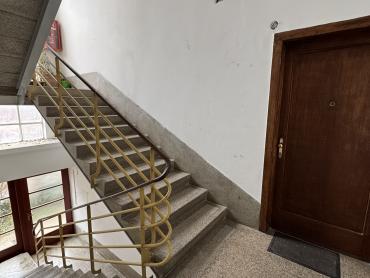 GRAĐANSKI STAN - VRHUNSKA LOKACIJA 