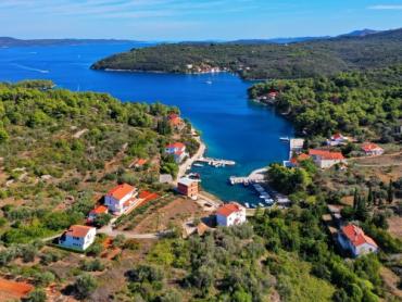 Zemljište 284m2 Brbinj – 170m od mora
